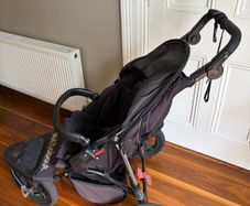 Out n About Nipper Single v4 incl Accessories