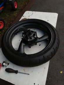 Yamaha YZF1000R front wheel
