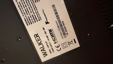 walker 24 inch smart tv