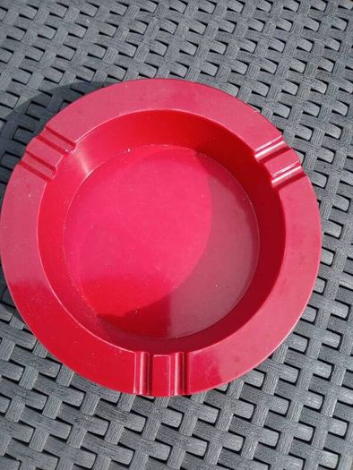Winfield Collector Ashtray