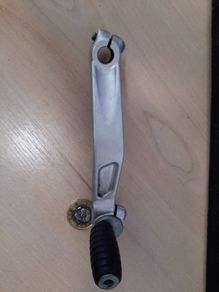 Aprilia. Genuine RSV4 Tuono 09-11 Gear Change Lever
