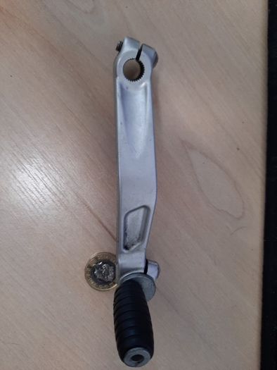 Aprilia. Genuine RSV4 Tuono 09-11 Gear Change Lever