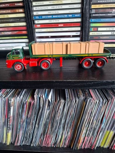 Model Truck