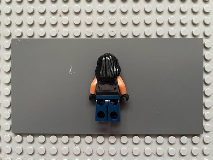 lego star wars sw1058 Carasynthia minifigure 'Cara' Dune