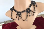choker necklace