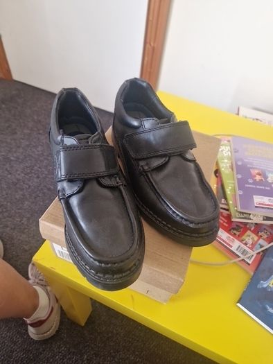 School kids shoes