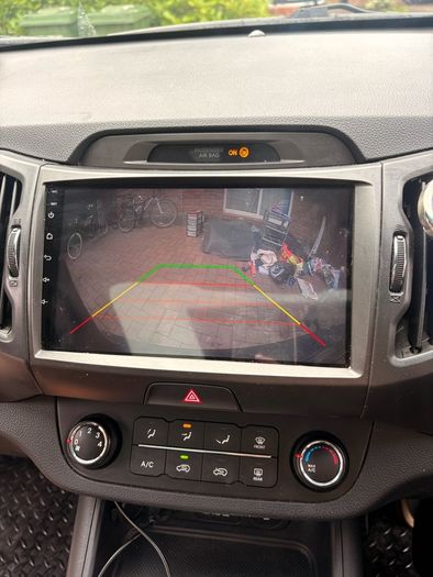2014 Kia Sportage with apple carplay
