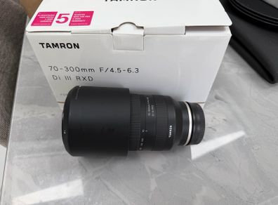 Tamron 70-300mm f/4.5-6.3 Di III RXD for Sony