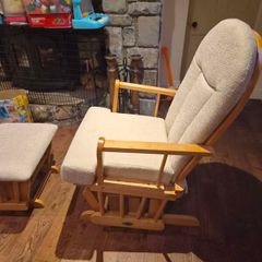 Baby rocking chair