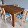 Kitchen table and 4 chairs Image 3