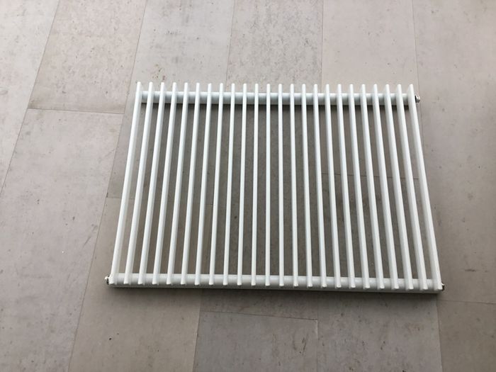Adagio Q35 column radiator - 840mm wide.