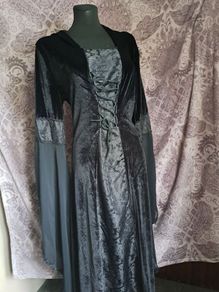 Medieval costume