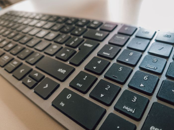iClever Wireless Silent Keyboard