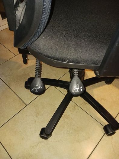ergonomic office chair