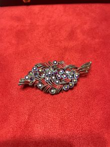 brooch