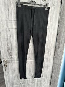 Black Leggings - M