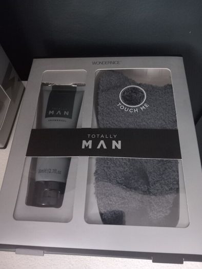 Set of 2 Brand New Mens Gift Sets