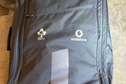 Ireland rugby Canterbury luggage approx inches 30 x 20 x 10