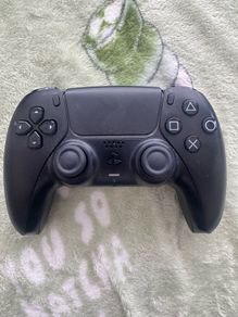 PS5 controller