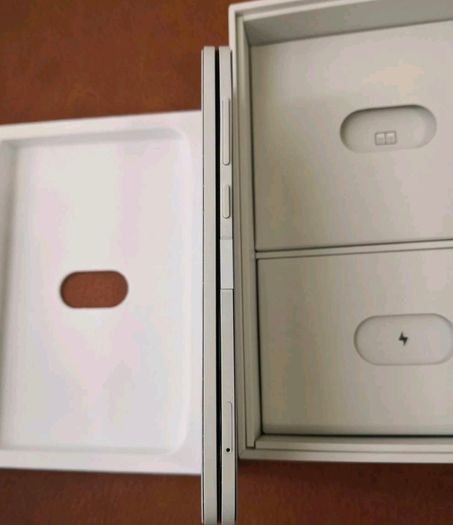 Microsoft Surface Duo (in box mint cond)
