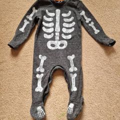 New Halloween PJ/onesie 0-3M