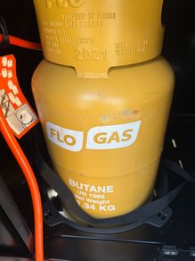 11kg Butane FloGas Gas Cylinder (full cylinder)