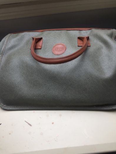 Vintage Leather Avon bag