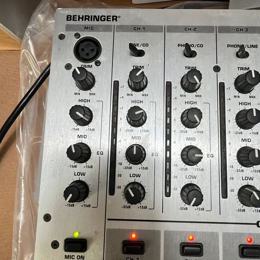 Behringer DJX700 Pro 5-Channel DJ Mixer - Boxed - Very Good Condition
