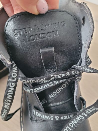Girls black real leather boots. Size 34EUR/ 2UK. New