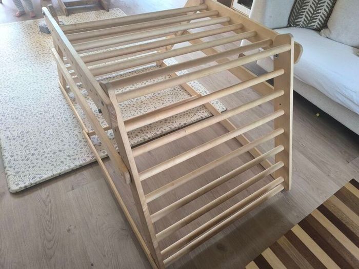 indoor climbing frame
