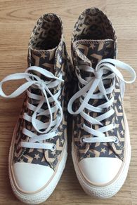 Converse Chuck Taylor All Star size 6