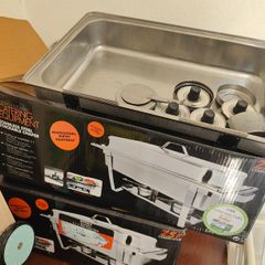 Chafing dishes