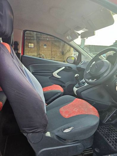 2013 Ford Ka