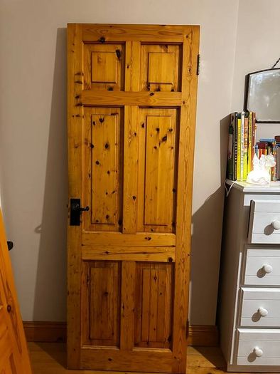 Solid pine 6-panel internal doors