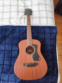 Guild Traveler Mahogany