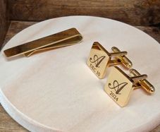 cufflinks