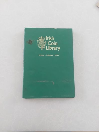 coin folder including full set of pennys including rare 1940