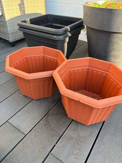 Plant Pots and Saucers Bundle