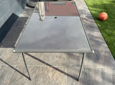 garden table