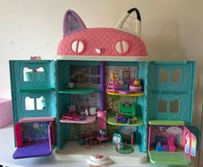 gabby doll house