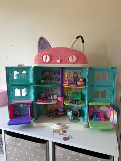 gabby doll house