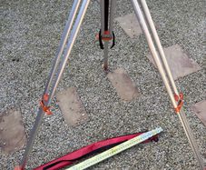 Laser tripod and staff 120 euro + laser kit also 180 euro total 300 euro full kit