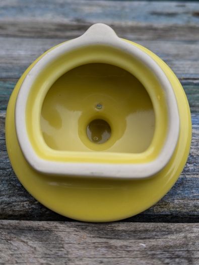 Tea pot