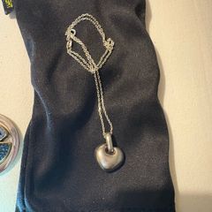 silver chain & love heart pendent