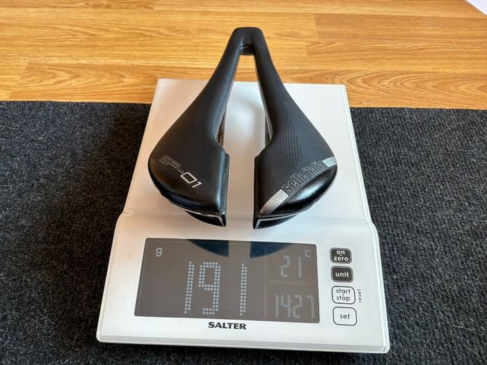 Selle italia SP-O1 L 143mm Titanium rails