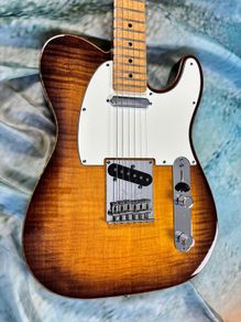 Fender Select Tele 2012 -Violin Burst.