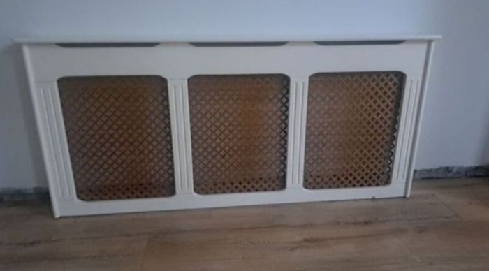 Wood radiator cover