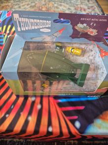 CORGI CC00803 Thunderbird 2 + 4 Diecast Model classic Thunderbirds New in Box