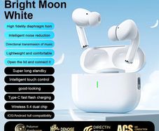 New wireless headphones with intelligent noise reduction