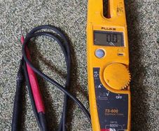 Fluke T5-600 Meter